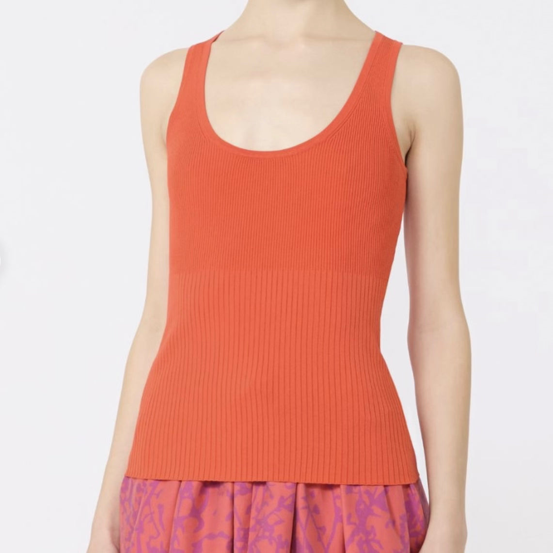 https://www.ausoni.swiss/products/haut-en-fil-de-viscose-melangee-corail