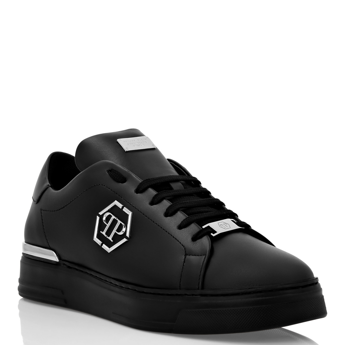 https://www.ausoni.swiss/products/leather-lo-top-sneaker-hexagon-black-black